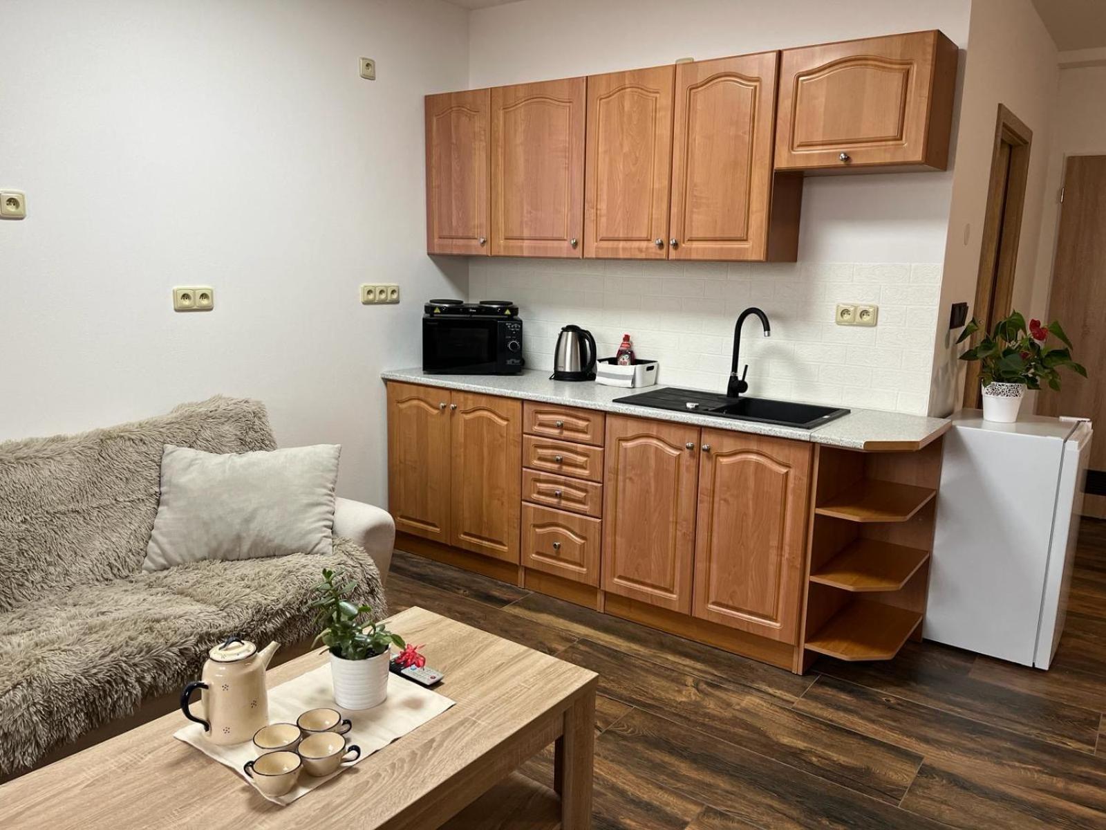 Apartman Kuga 미쿨로프 외부 사진