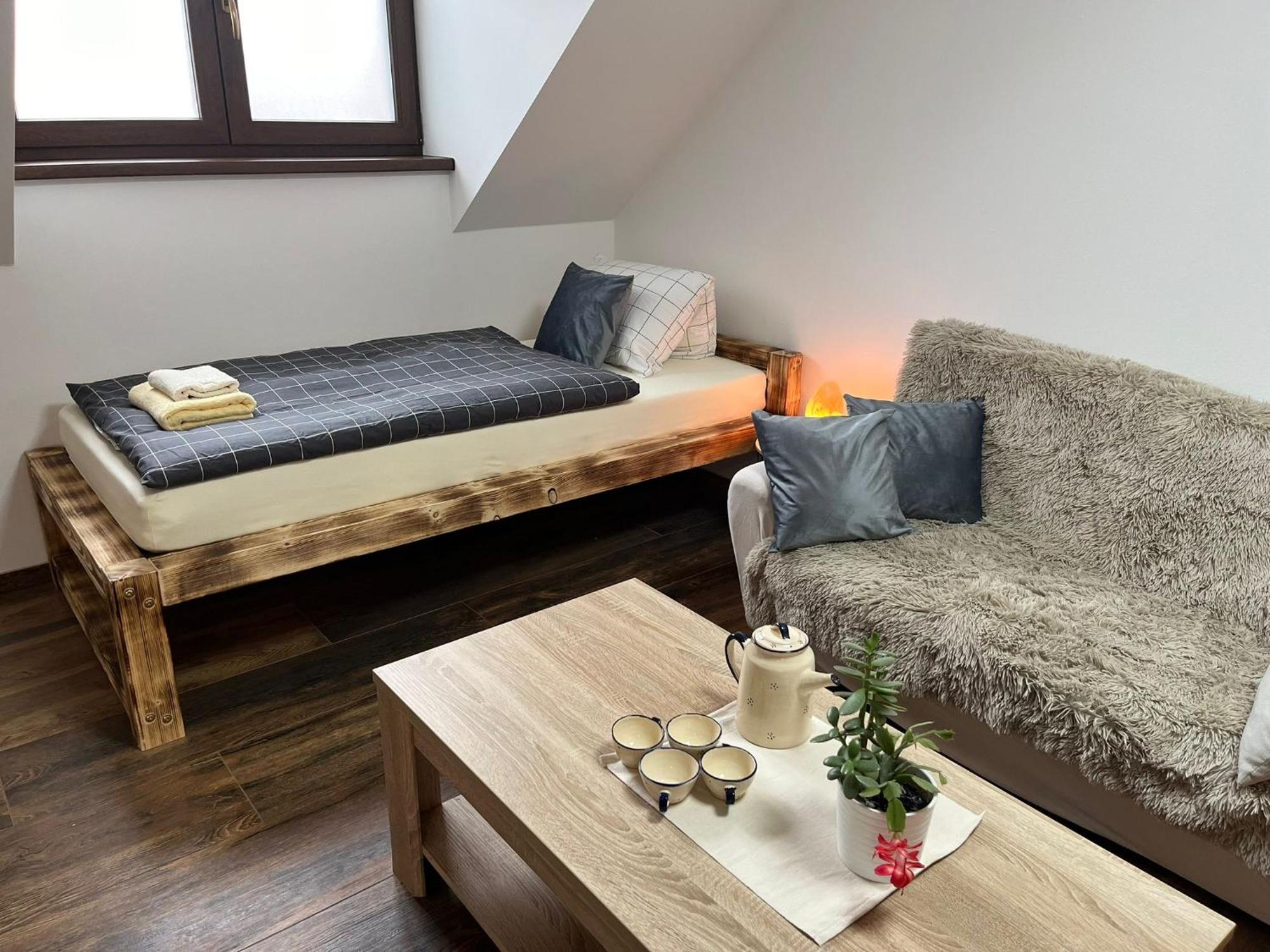 Apartman Kuga 미쿨로프 외부 사진